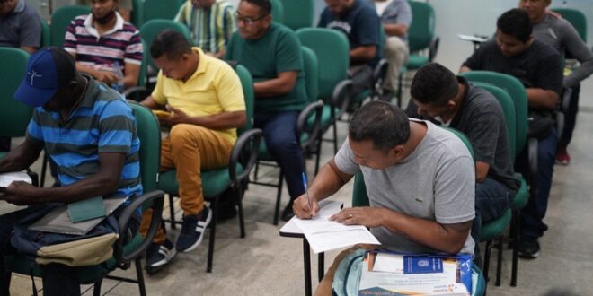 Processo seletivo para construção civil
