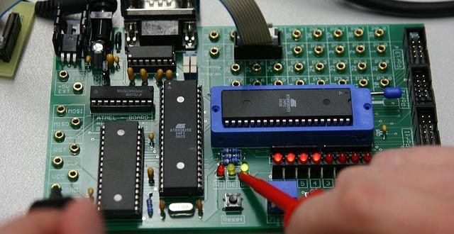 técnico eletrônico
